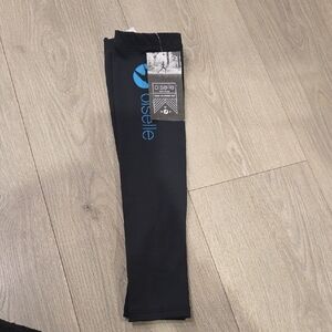 NWT Oiselle Arm Warmers